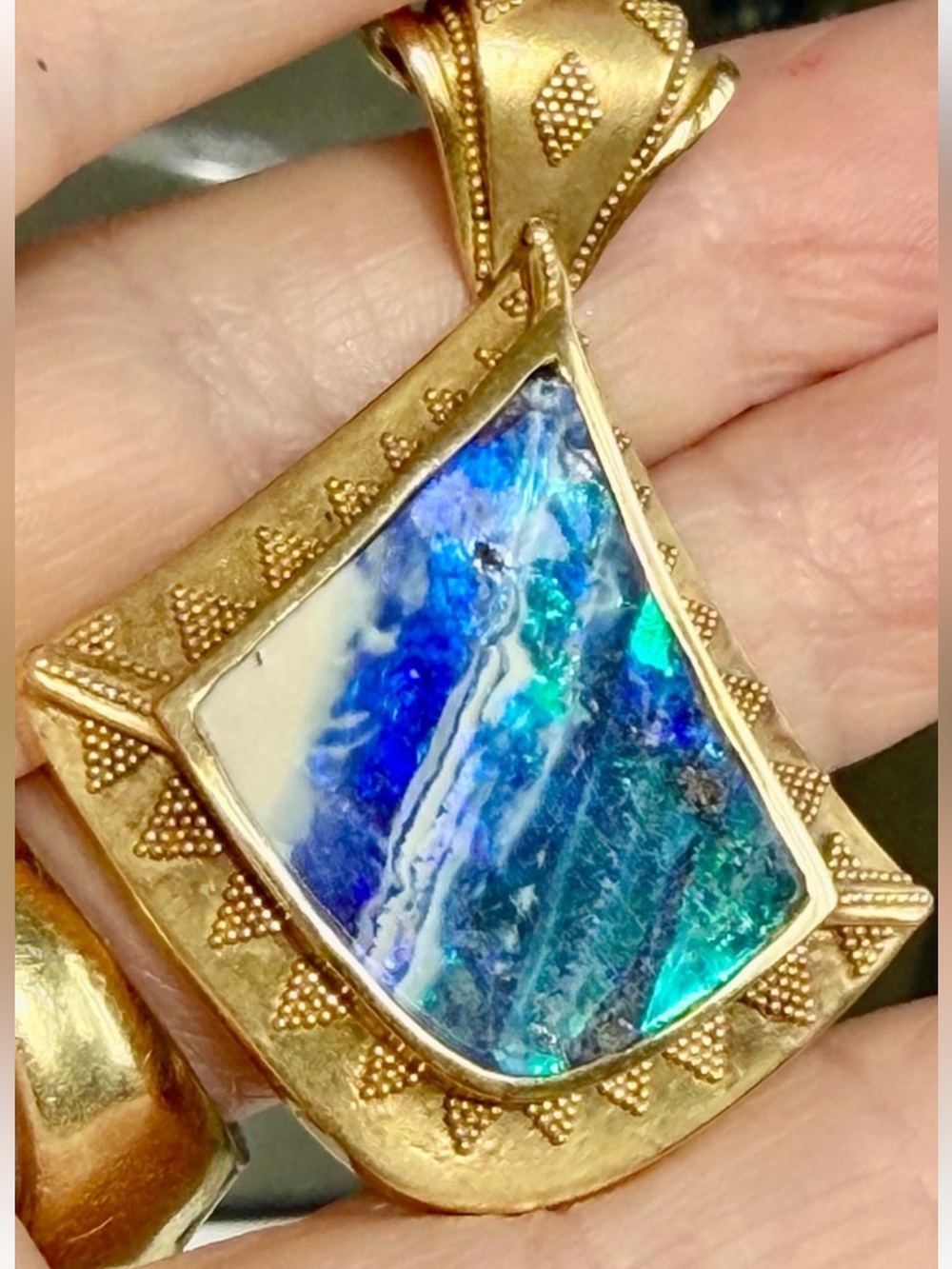 18k gold boulder opal pendant